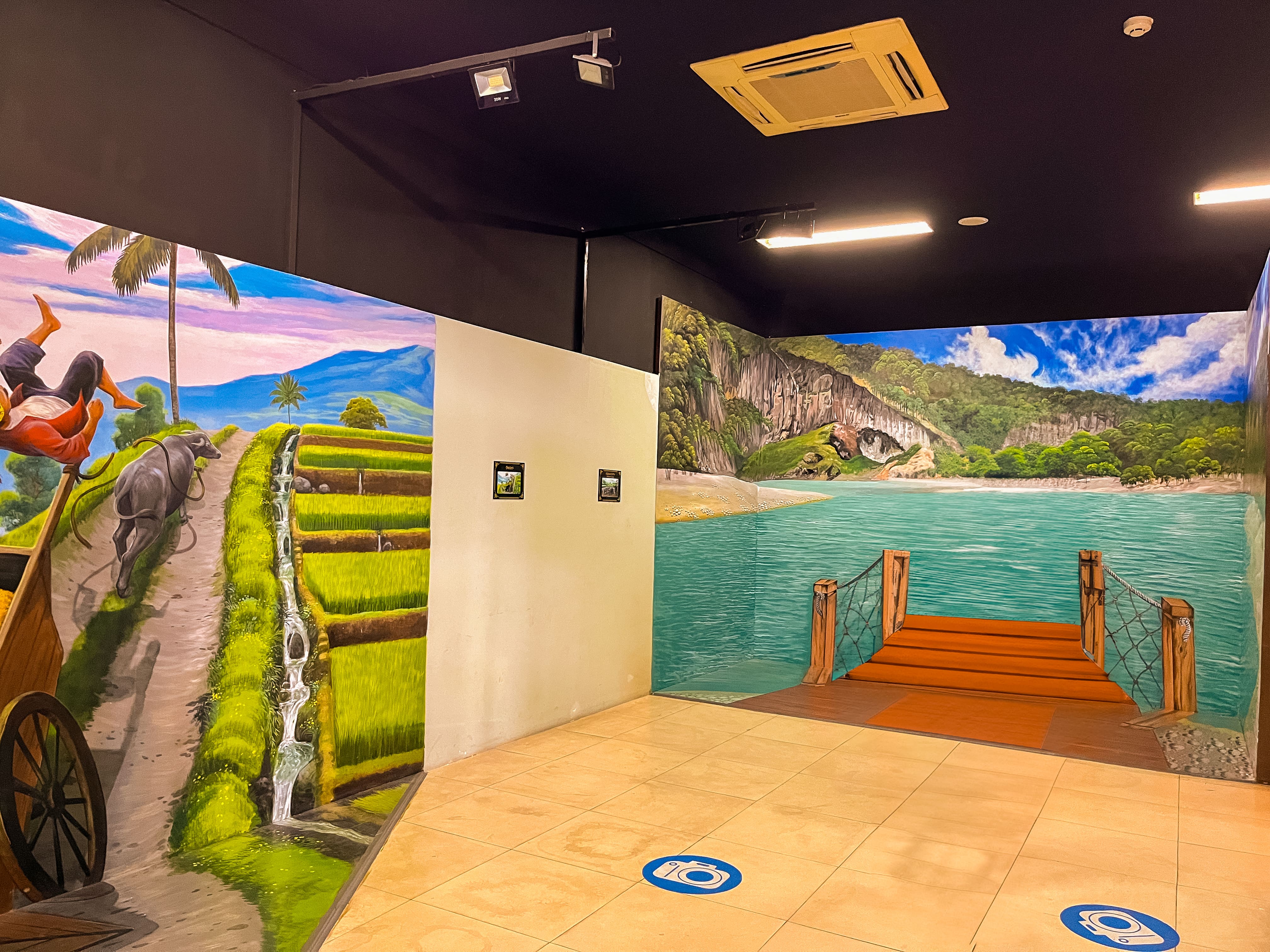 Science Center 2