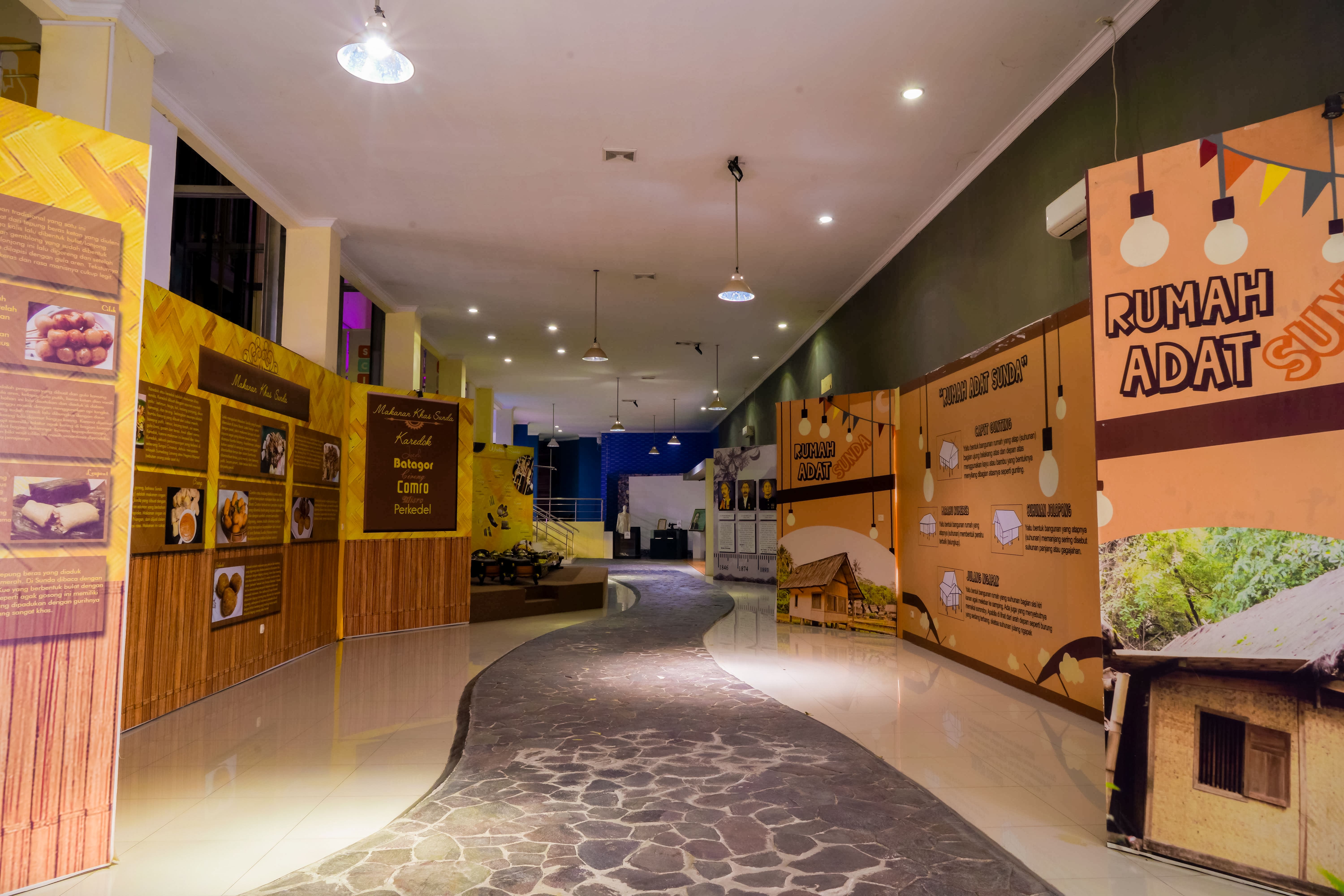 Science Center 2