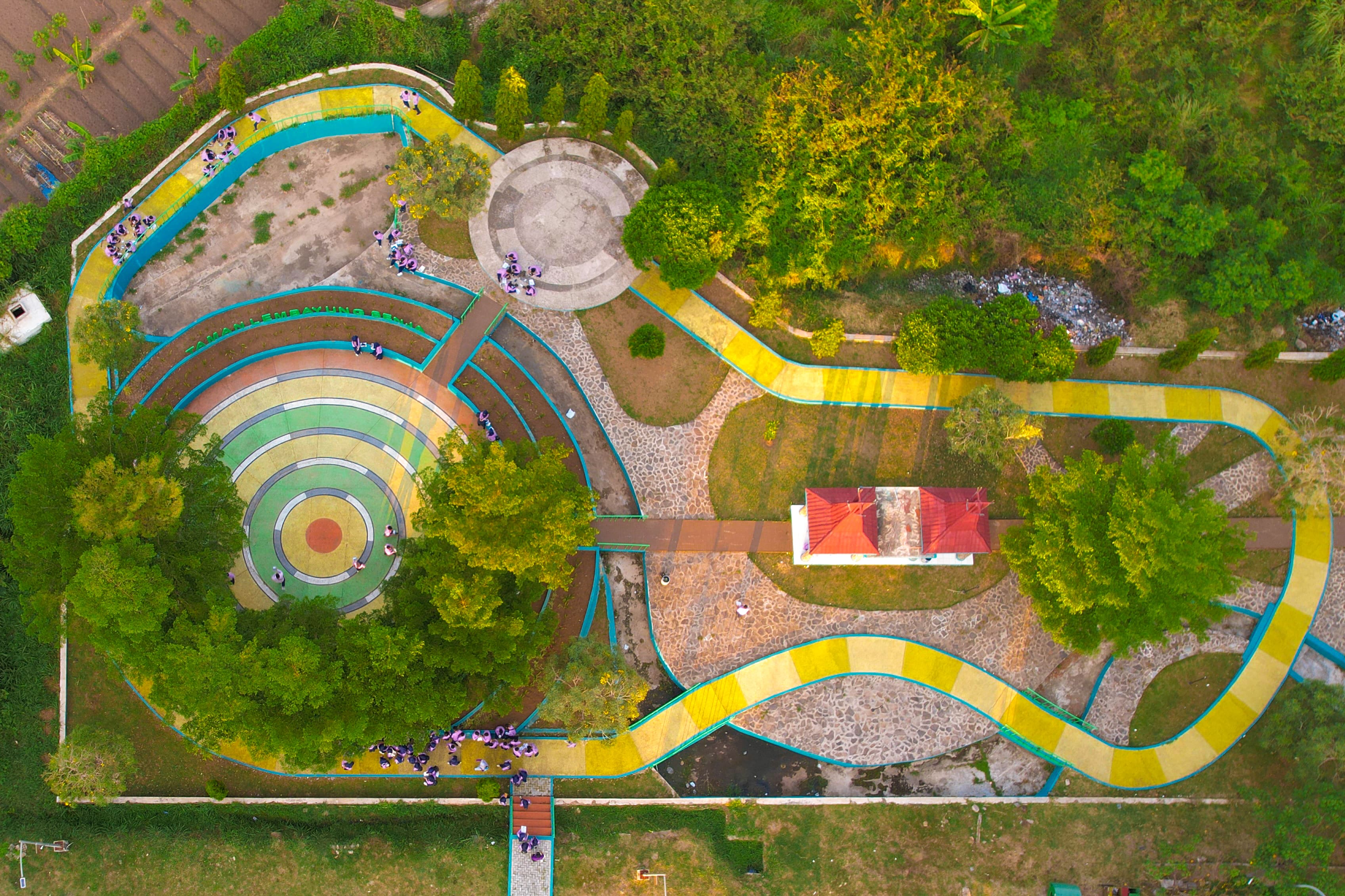 Science Center 2